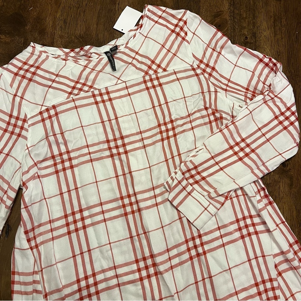 NWT Versona M Plaid Button Back High Low Blouse Relaxed Tunic Fall Autumn